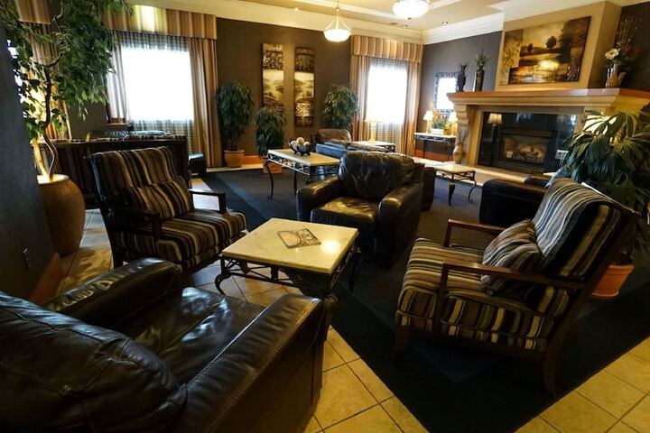 Hotel Interior 10 of 48