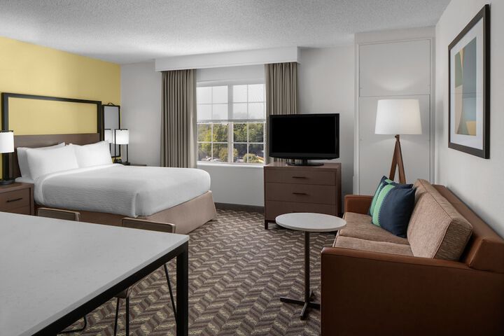 Room 20 of 39