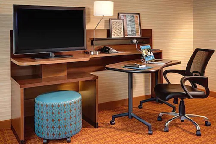 Fairfield Inn & Suites Monaca