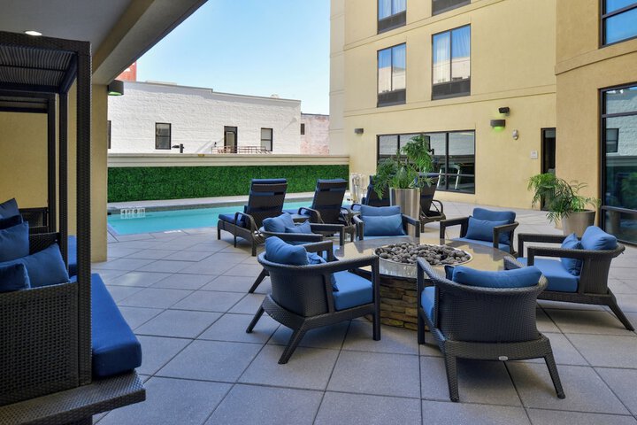 Terrace/Patio 50 of 51