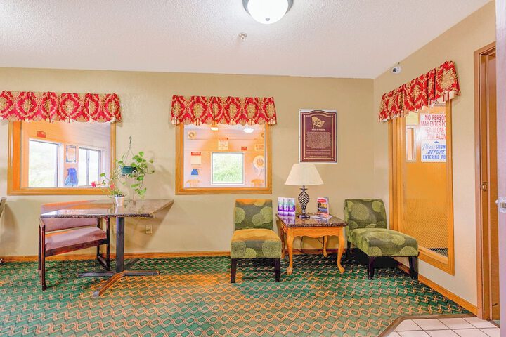 Hotel Interior 14 of 61
