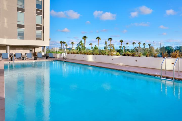 Pool 5 of 40