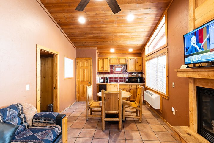 Red Cliffs Lodge Moab