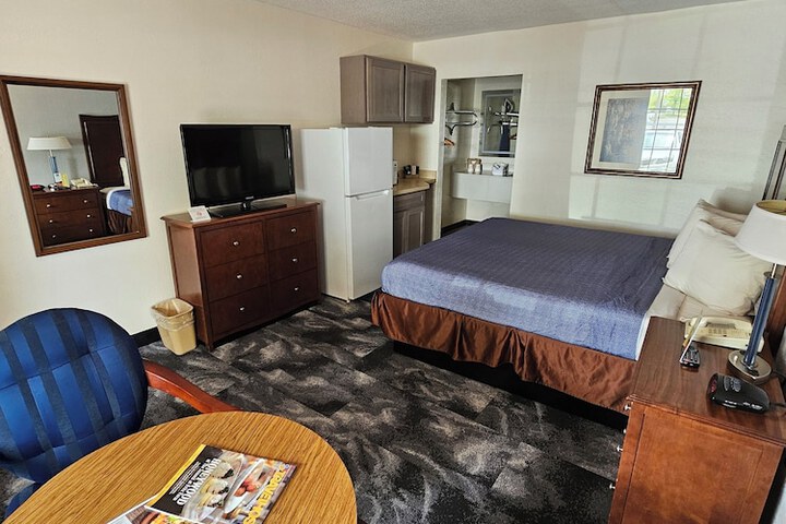 Room 26 of 50