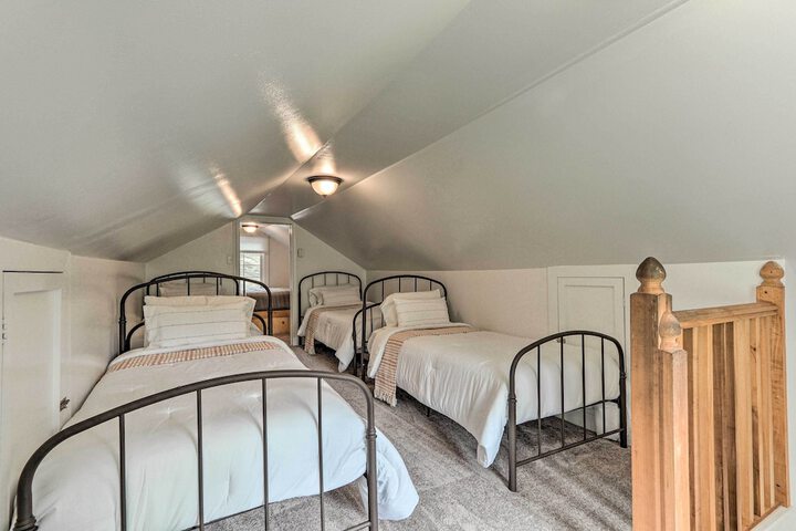 The Millersburg Mountain House Getaway w / Gazebo!