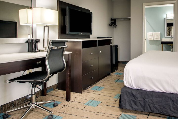 Room 19 of 26