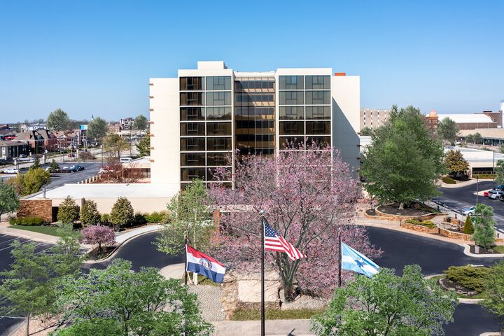 University Plaza Hotel and Convention Center Springfield