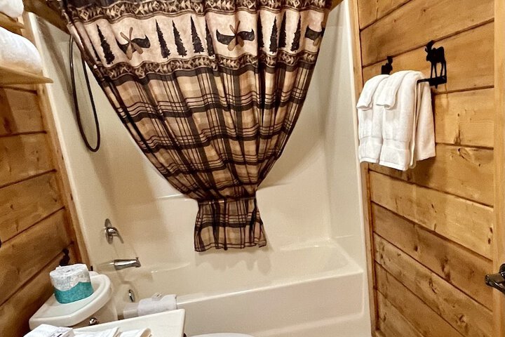 Badlands Frontier Cabins