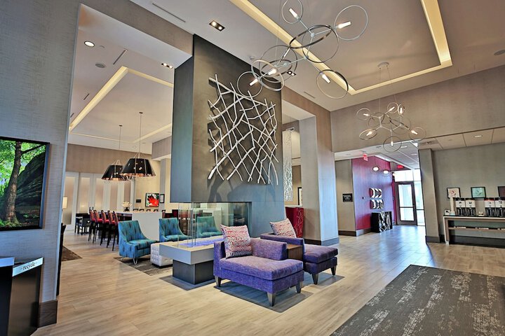 Hotel Interior 11 of 49