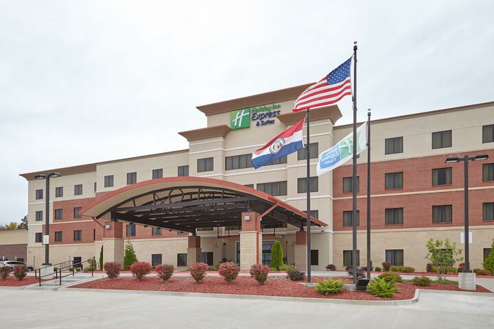 Holiday Inn Express Hotel & Suites Columbia Univ Area-Hwy 63 by IHG