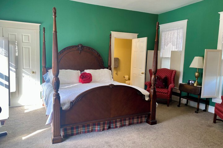 Room 22 of 50