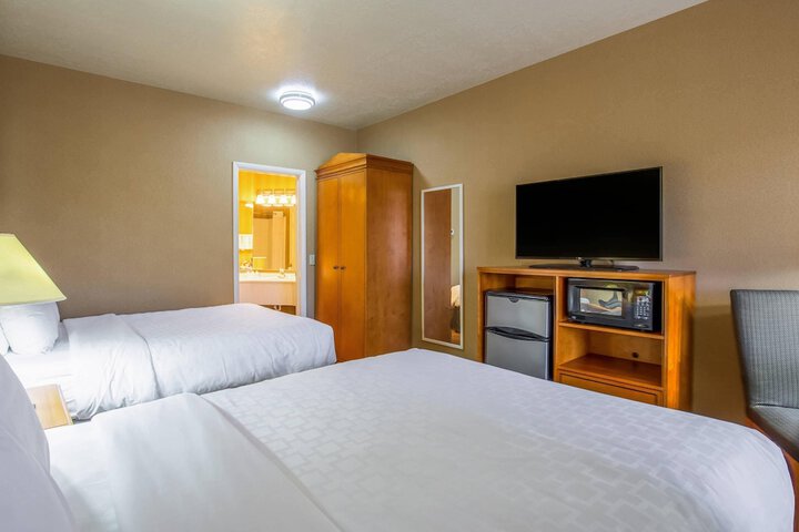 Clarion Suites St. George - Convention Center Area