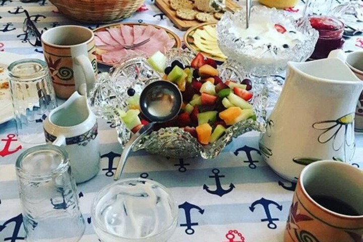 Breakfast/Coffee Service 47 of 49
