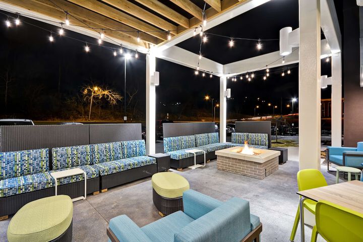 Terrace/Patio 41 of 45