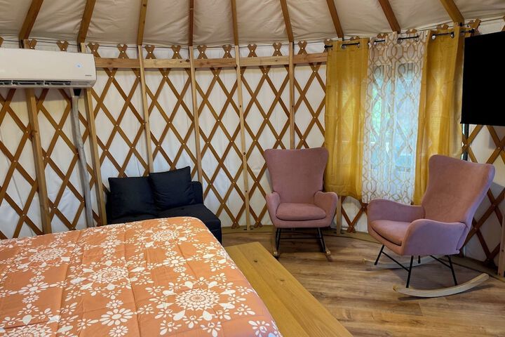Mountain Aire Cottages Inn & Glamping