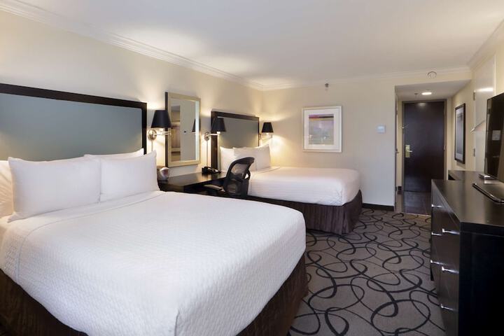Room 92 of 131