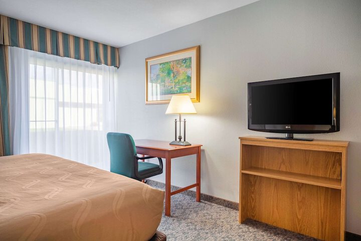 Room 25 of 60