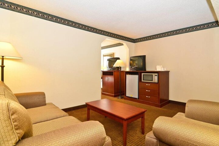 RED LION HOTEL GRANTS