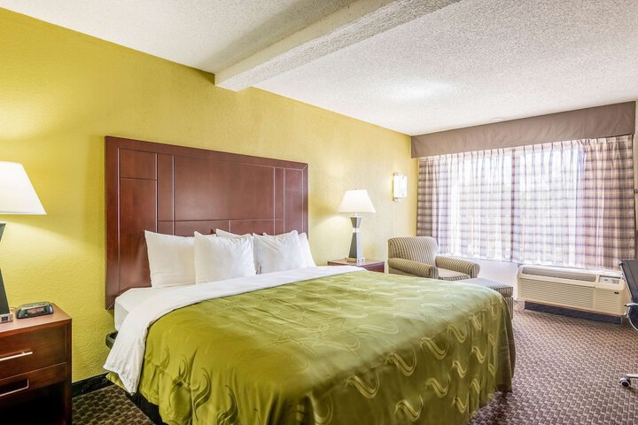 Room 15 of 26