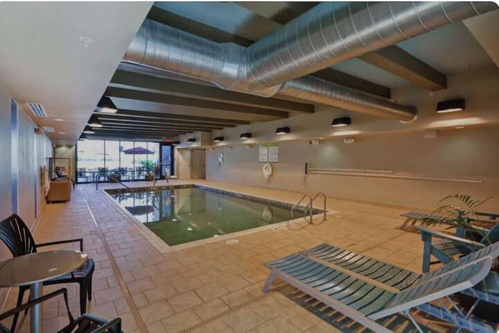 Pool 4 of 37