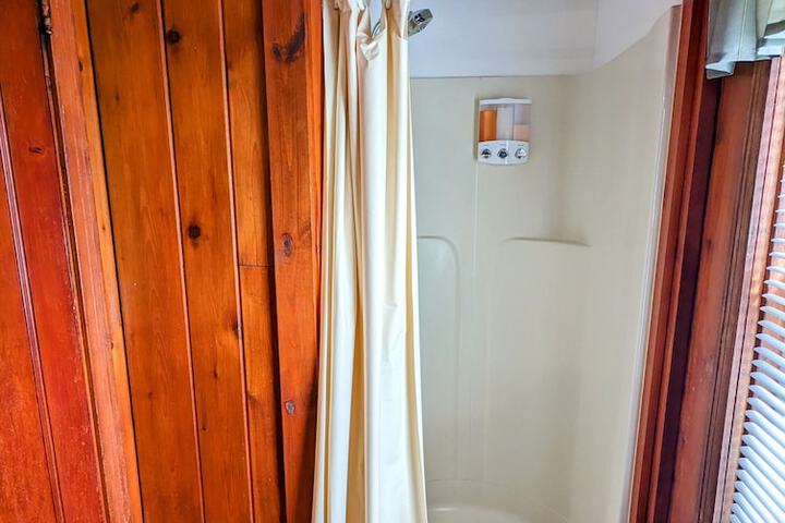 Room 39 of 140