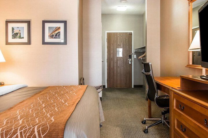 Room 14 of 35