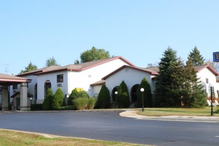 Bay Inn