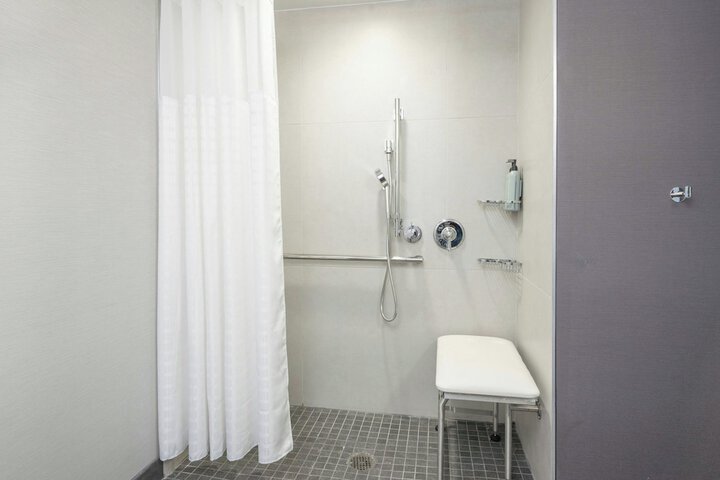 Courtyard by Marriott Hanover Lebanon