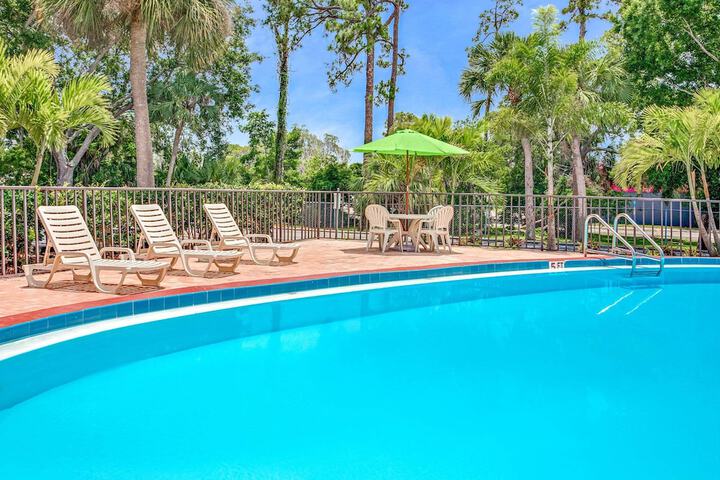 Pool 3 of 23