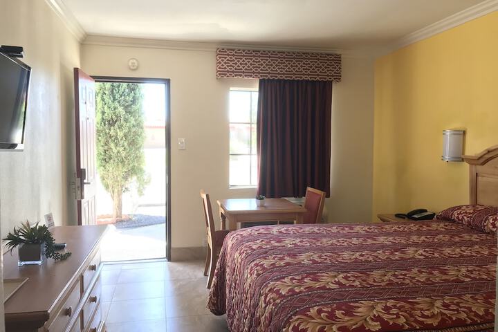 El Rancho Dolores Motel at Joshua Tree National Park