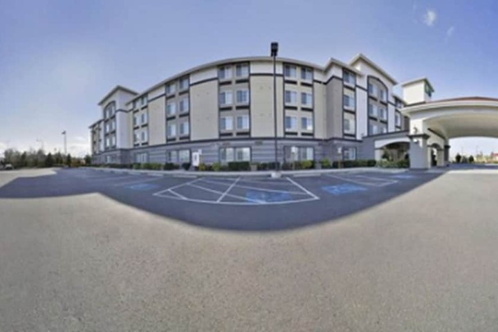 Hotel 9 of 58