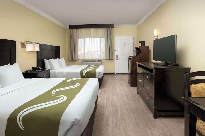 Room 35 of 88