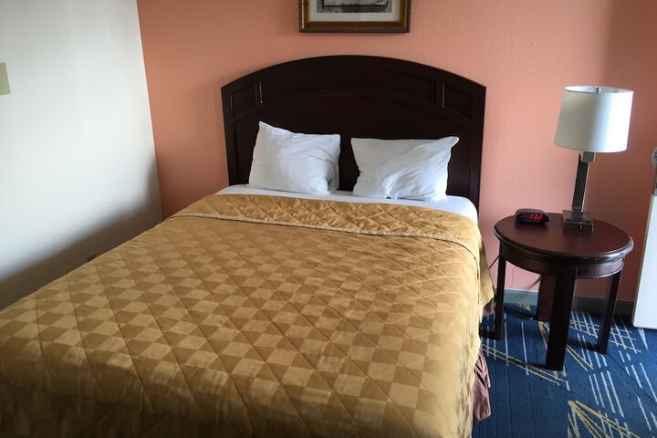 Room 46 of 67