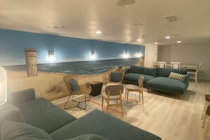 Lounge 160 of 186