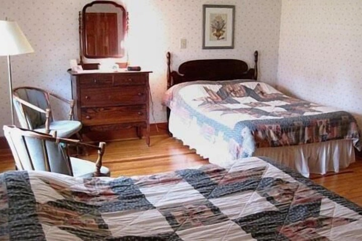 The Wayside Inn