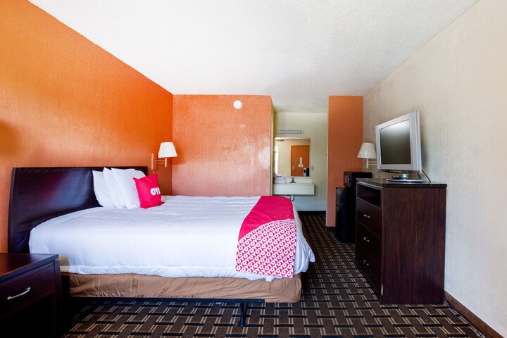 Room 23 of 24