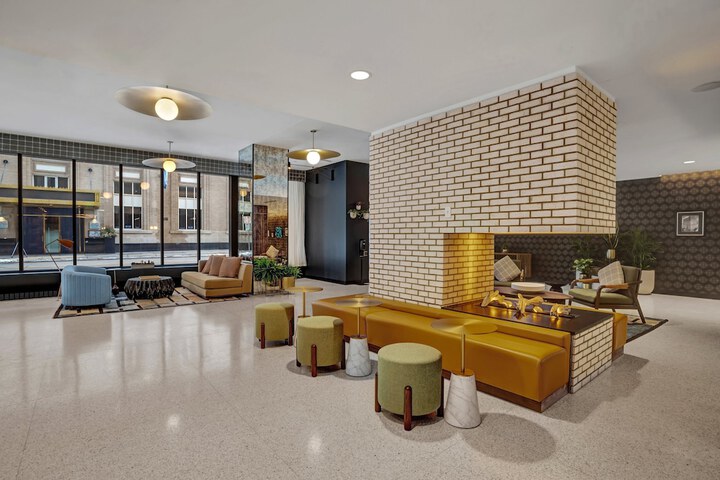 Hotel 7 of 138
