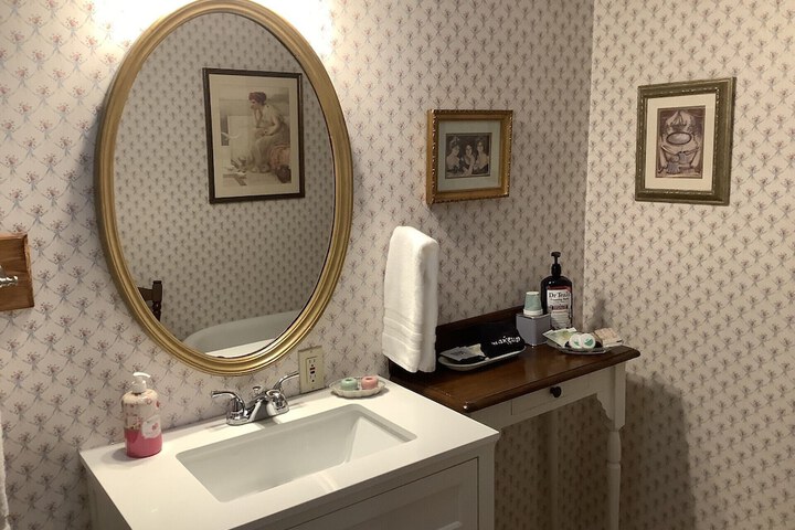 Terrell House B & B