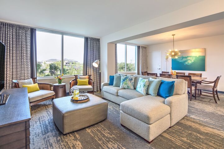 Universals Loews Sapphire Falls Resort