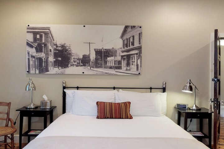 Room 15 of 26