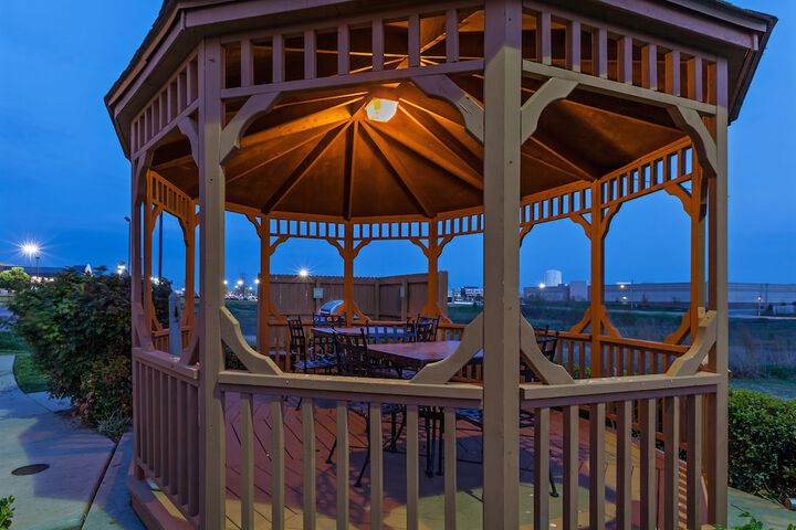 Candlewood Suites Owasso by IHG