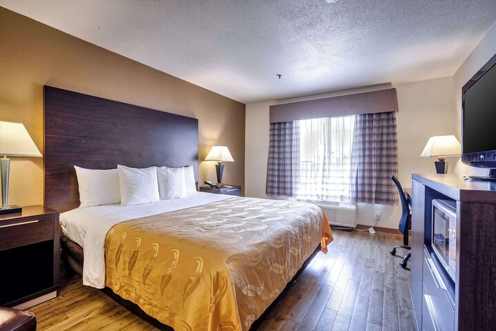 Room 15 of 42