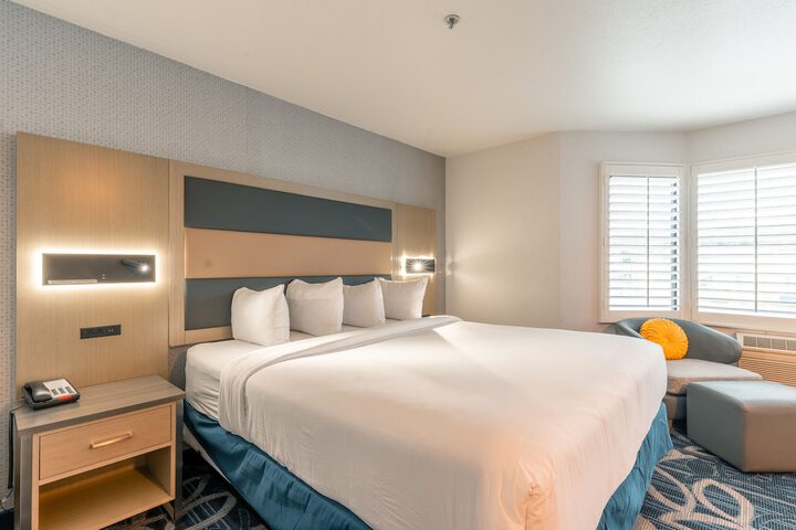 Hotel Aluxor SFO