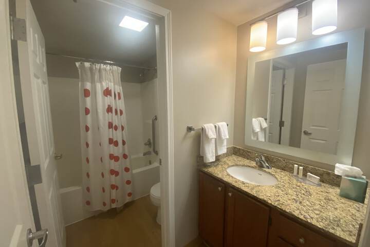 MainStay Suites Middleburg Heights Cleveland Airport