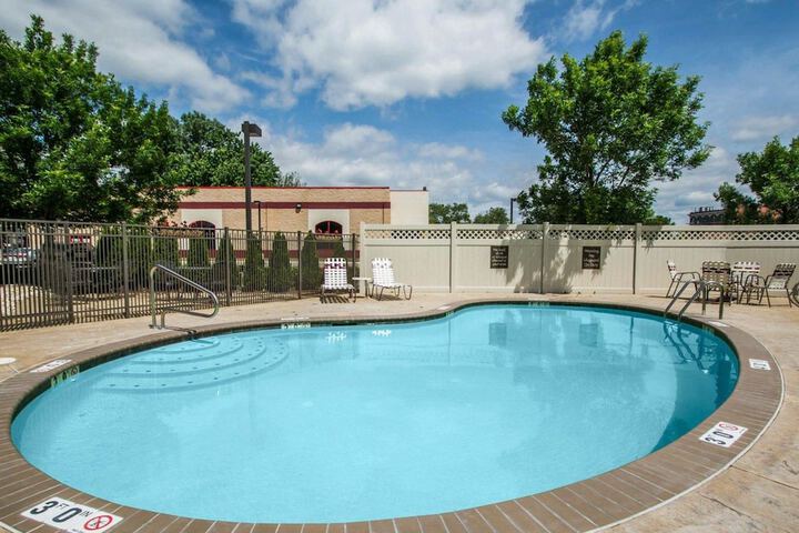 Pool 5 of 37