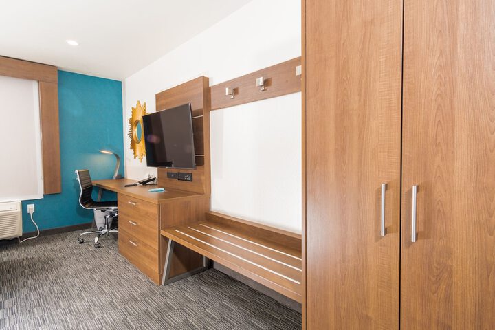 Room 38 of 68