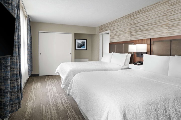 Room 22 of 60