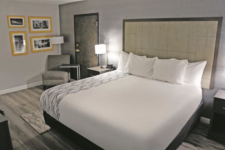 Room 12 of 52