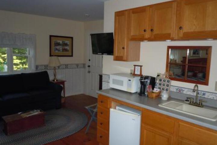 Fitch Hill Inn