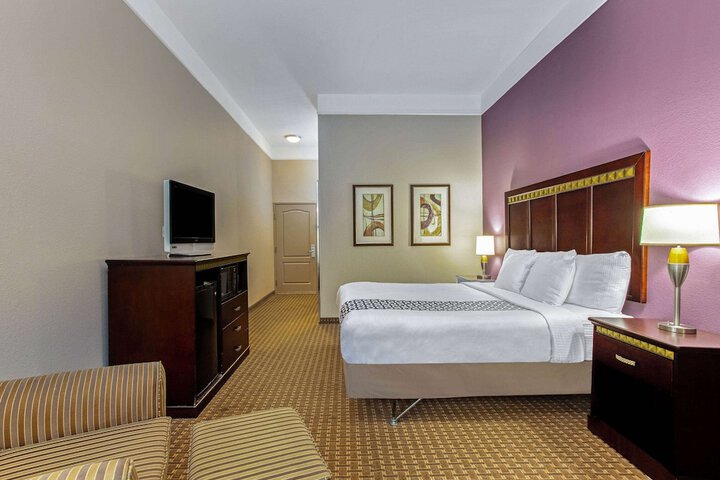 Room 14 of 29